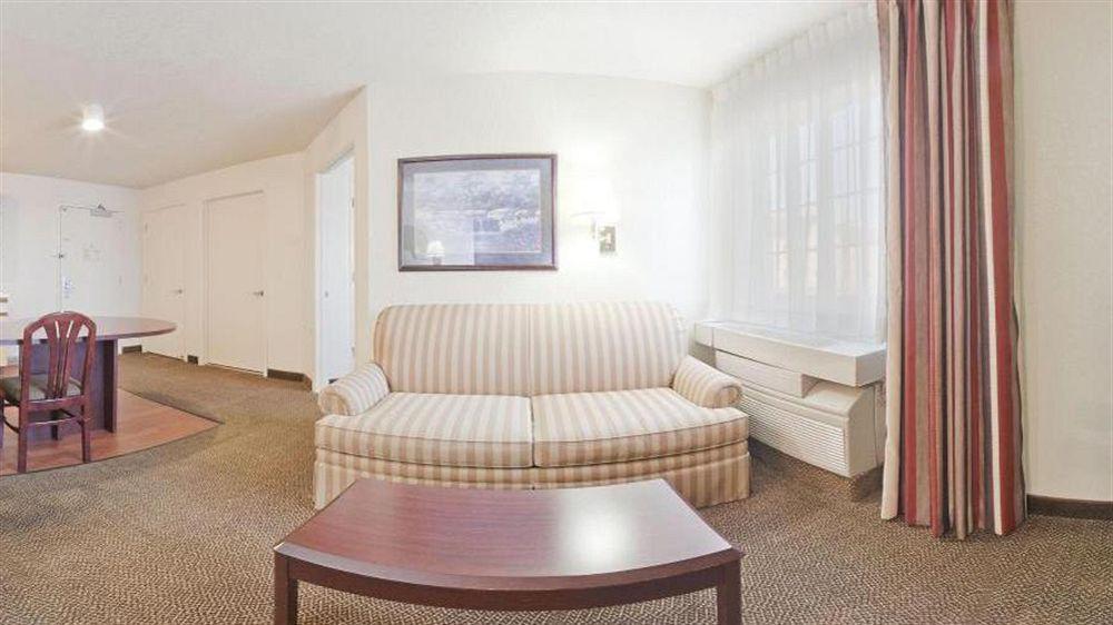 Sonesta Simply Suites Houston W Beltway Exterior photo
